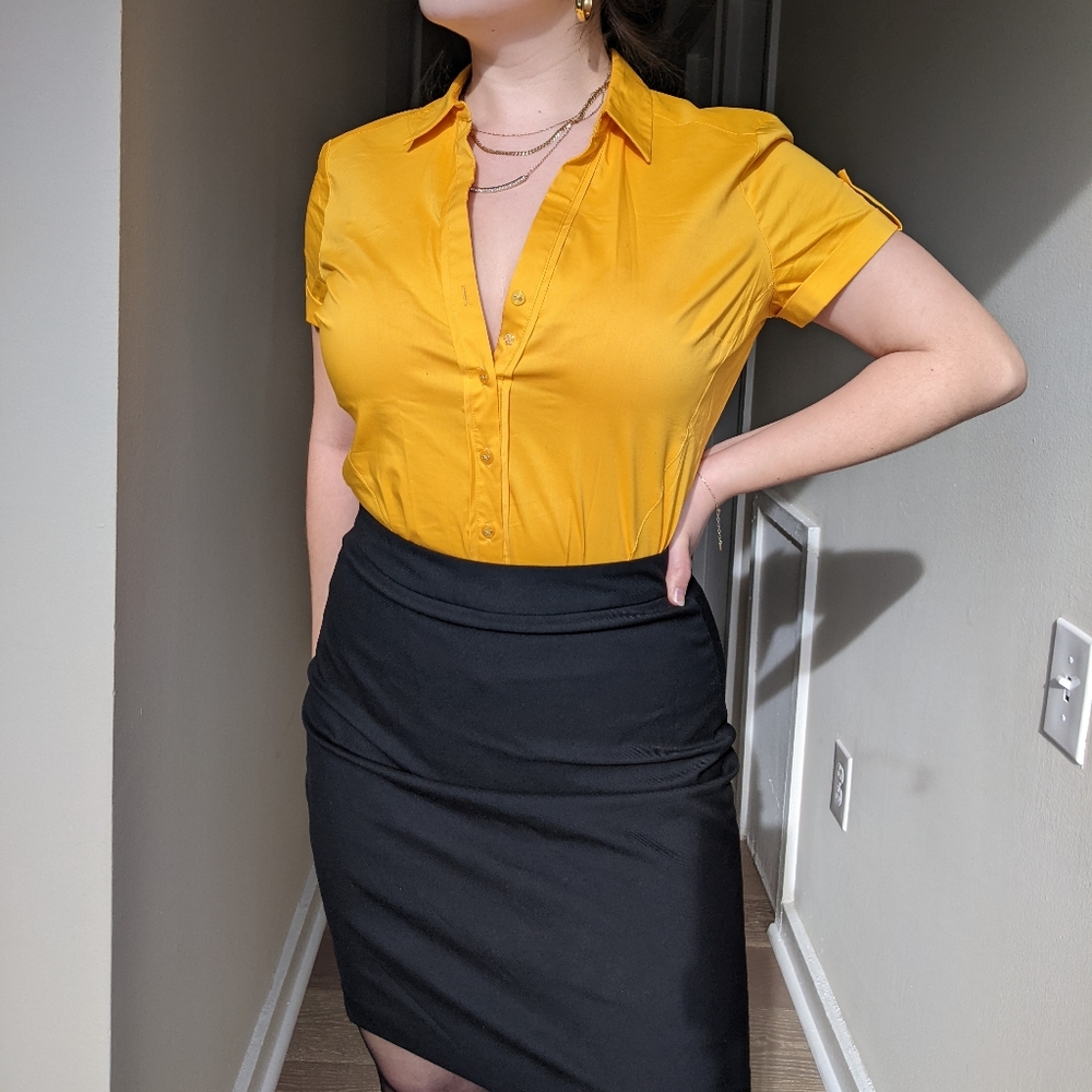 New with tags New York & Company Butterscotch Yellow Blouse